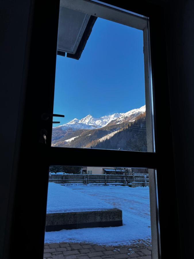 Ferienwohnung Bianchina - Bilocale Con Giardino Privato Valdisotto Exterior foto